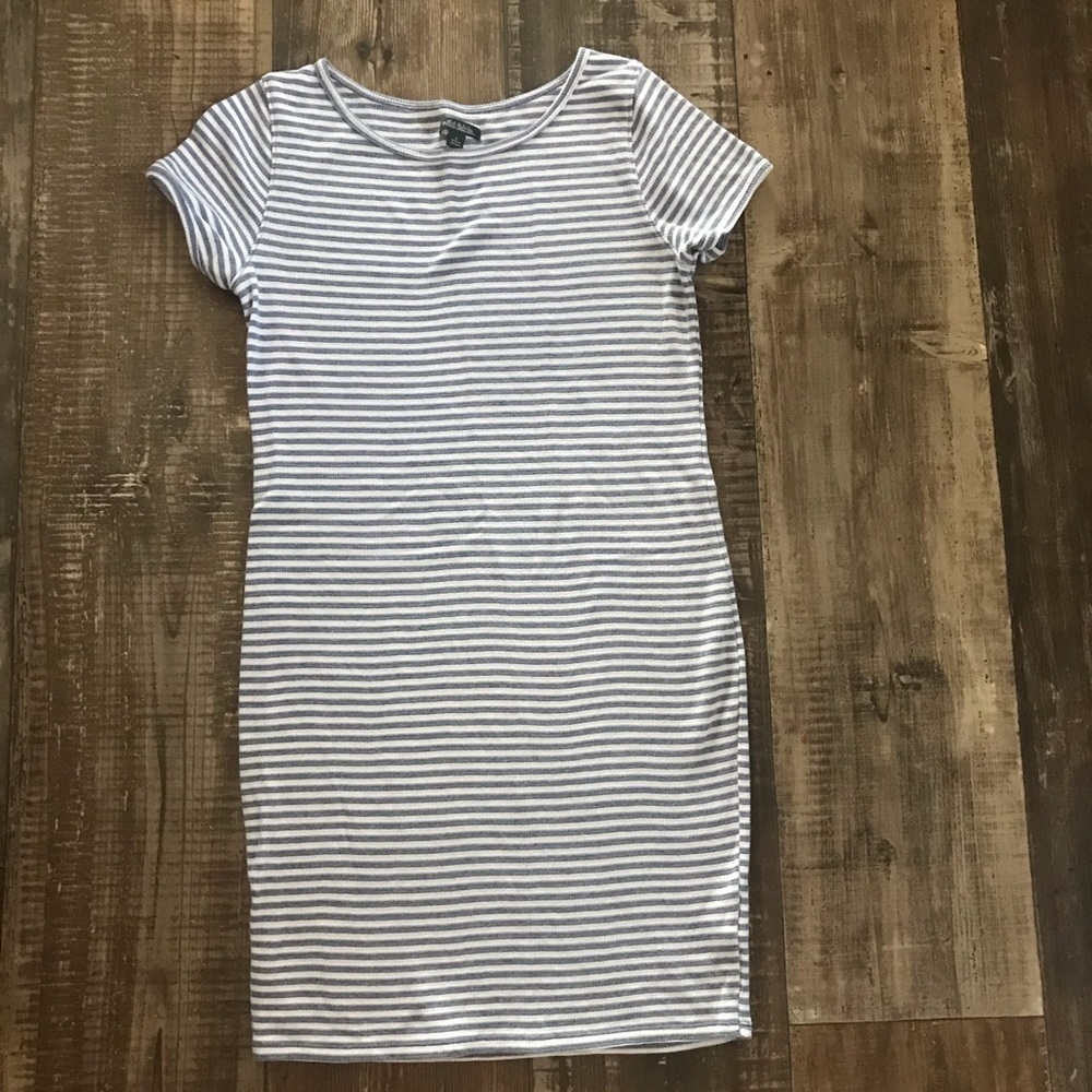 *3/$15* Women's Small Ribbed Knit Striped Short Sleeve Shirt Dress